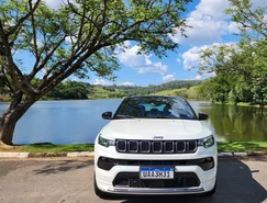 Jeep Compass se reorganiza e mantém disputa direta no segmento de SUVs médios - Sérgio Dias (22).jpeg 