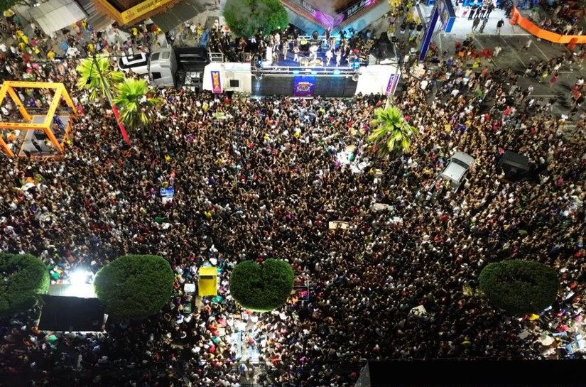 Maior carnaval de rua de Alagoas: Capital dos Cânions bate recorde de público no domingo