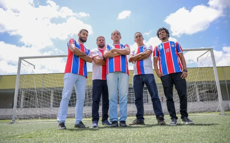 Servidores conquistam título em campeonato de futebol em Murici