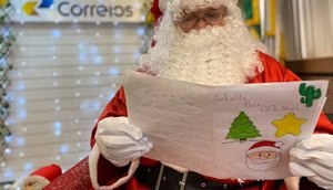 Campanha Papai Noel dos Correios inicia nesta terça-feira; saiba como adotar cartinhas