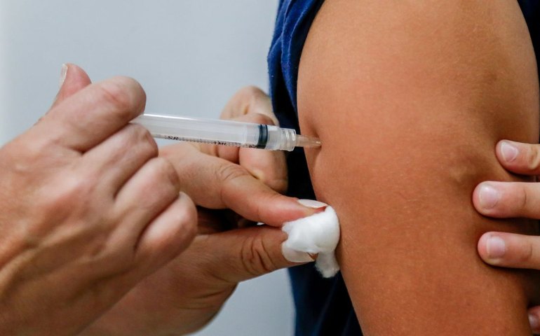 Vacina nacional contra mpox é prioridade da Rede Vírus