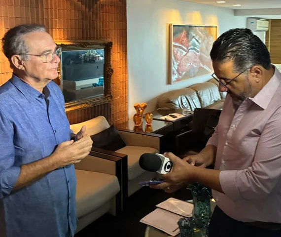 Senador Renan participa de sabatina da TV Asa Branca e apresenta propostas para Alagoas
