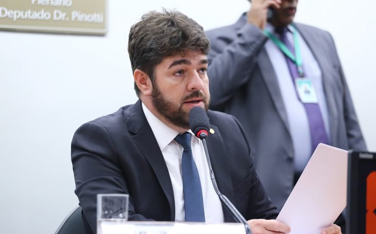 Projeto permite que trabalhador contratado para safra mantenha o Bolsa Família