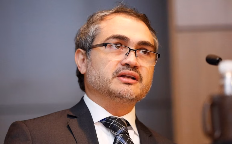 Se não for por bem, ajuste fiscal será por mal, avalia presidente da Febraban