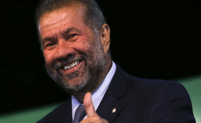 Carlos Luppi Carlos Luppi