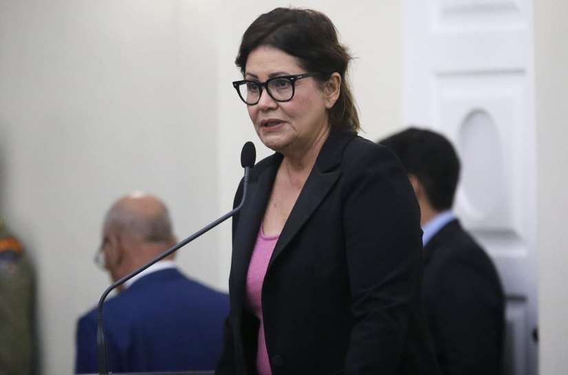 Deputada Rose Davino defende criação do Estatuto da Mulher de Alagoas