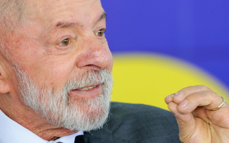 Lula defende aumento do IOF como forma de financiar gastos públicos