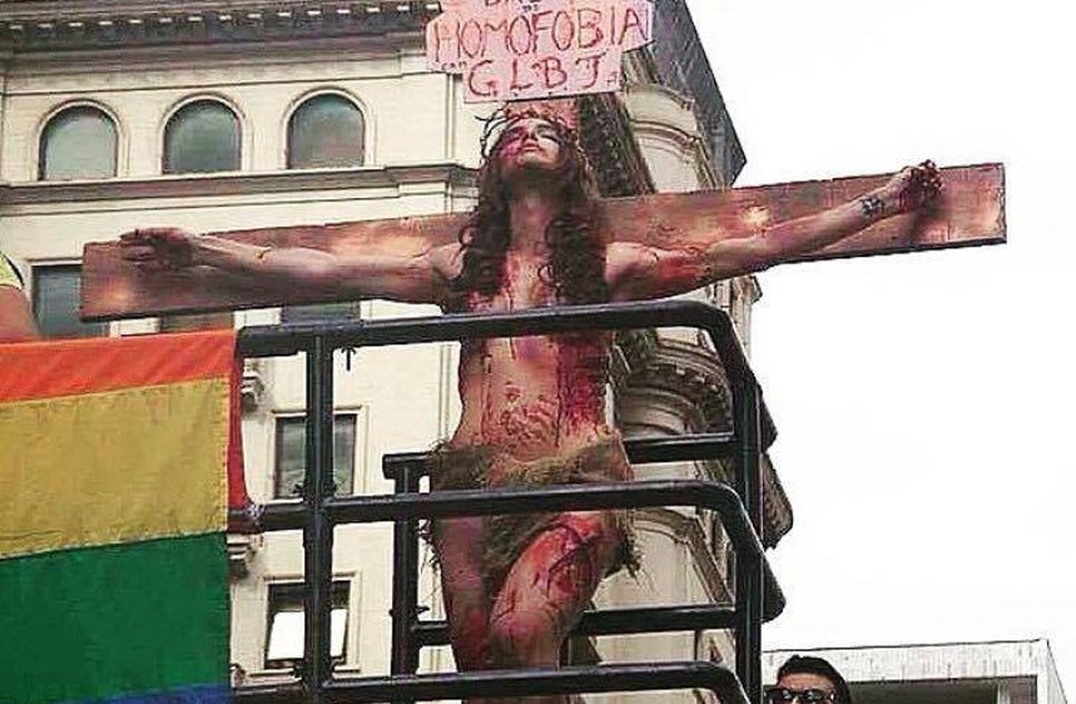 Manifestação na parada Gay em SP - Foto: Divulgação