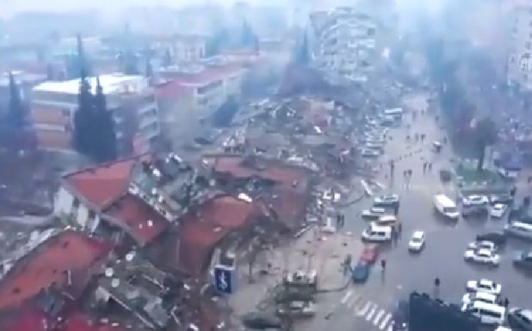 Terremoto na Turquia: lentidão na resposta de Erdogan enfurece população do país