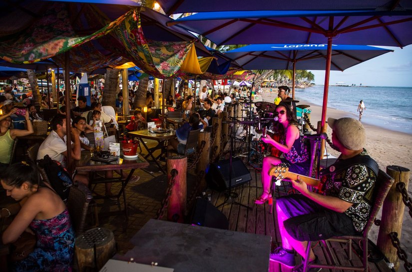 Dia dos Pais no Lopana tem DJ, show de Fernanda Guimarães