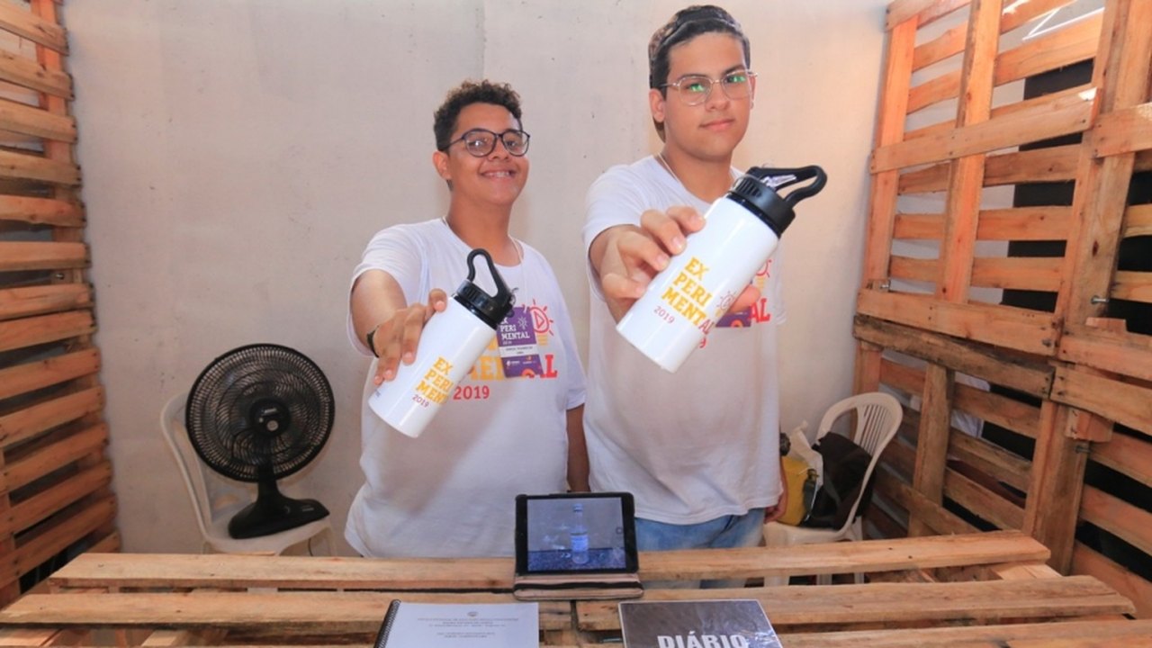 Escola de Arapiraca representa rede estadual em feira virtual