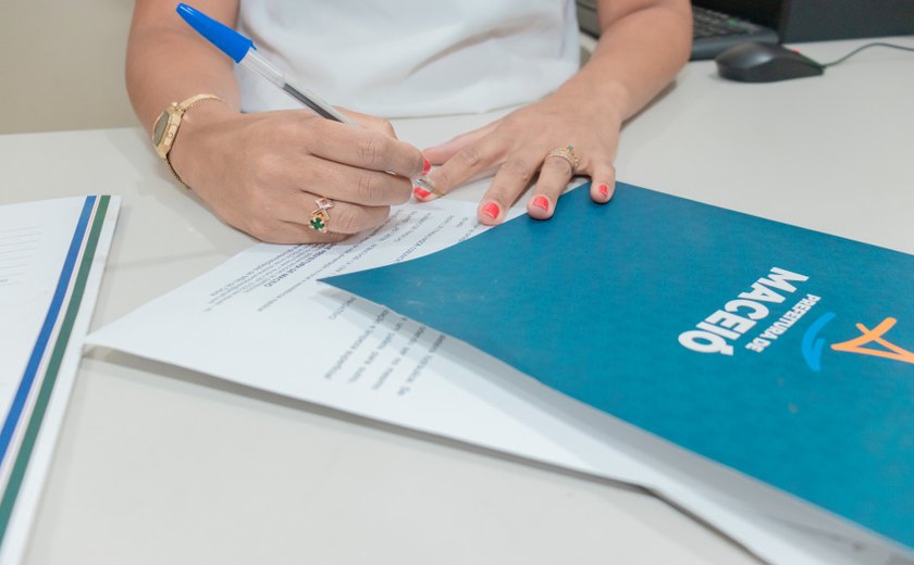 Sine Maceió orienta sobre cuidados na elaboração do currículo profissional