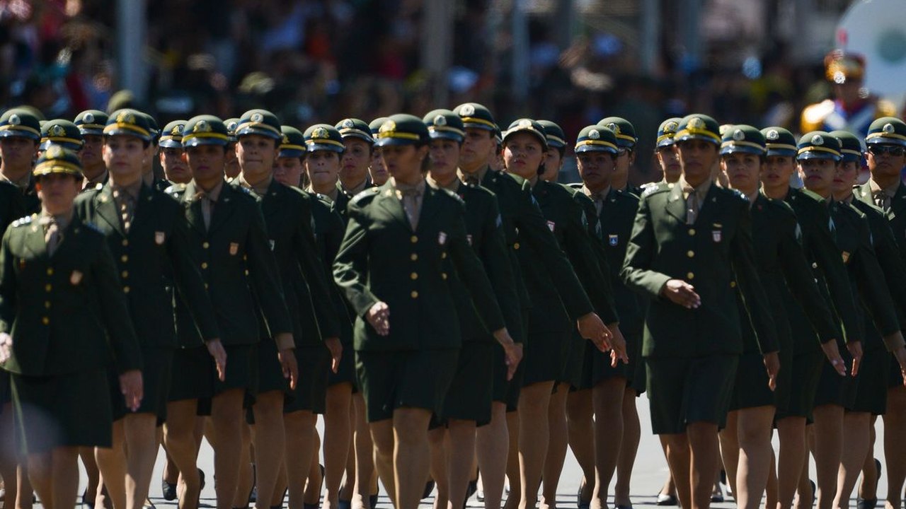 Cúpula das Forças Armadas rejeita ação militar no Rio com blindados sem GLO; saiba os motivos