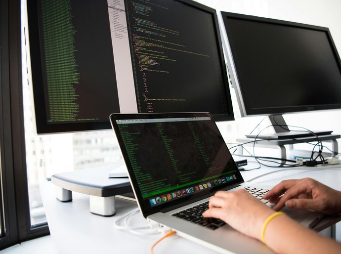 Há poucos meses da Reforma Tributária, mais de 95% das empresas de software ainda não estão preparadas para mudanças fiscais