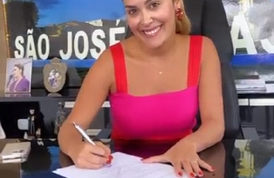 Prefeita da Laje sanciona lei que garante abono aos trabalhadores da Educação