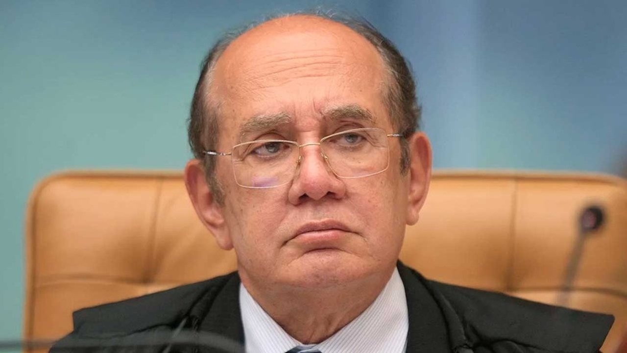 Gilmar Mendes tira despesa com Auxilio Brasil do teto de gastos e dispensa PEC