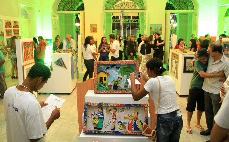 Museu Palácio Floriano Peixoto abre exposição de Lula Nogueira