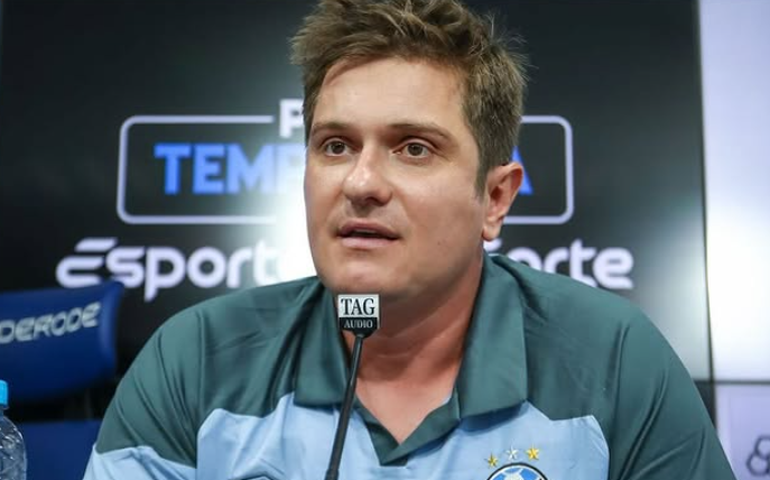 Grêmio anuncia saída de vice de futebol horas após despedida de Renato Gaúcho