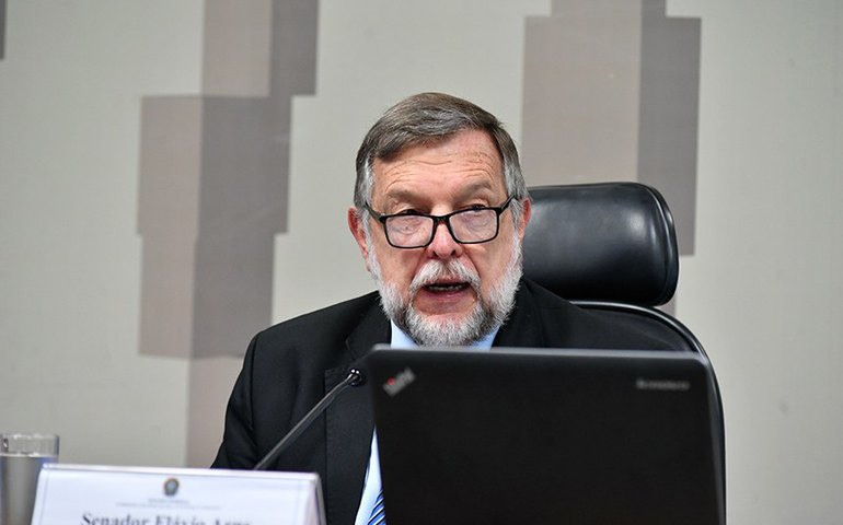 CE fará dois debates antes de votar Lei de Responsabilidade Educacional