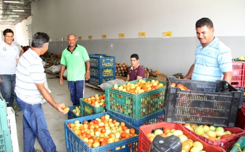 PAA municipal: 32 toneladas são distribuídas em instituições de Arapiraca