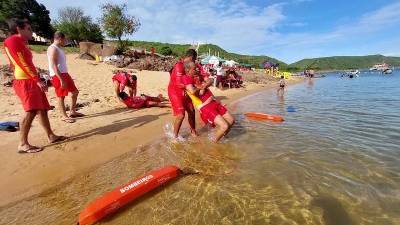 Guarda-vidas de Piranhas recebem capacitação do Corpo de Bombeiros Militar