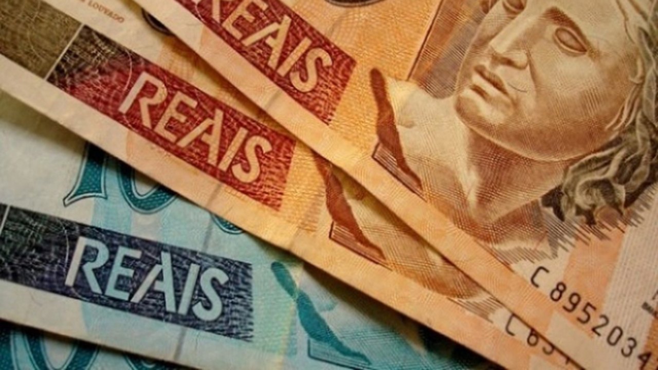 Rendimento médio do trabalhador Alagoano cai no 2º trimestre de 2016, diz Ipea
