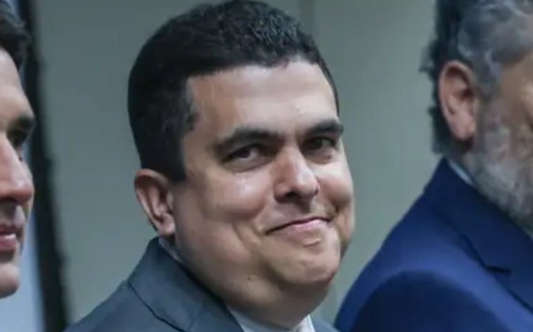 Faierstein anuncia convocação de 140 novos servidores para a Anac em 2026