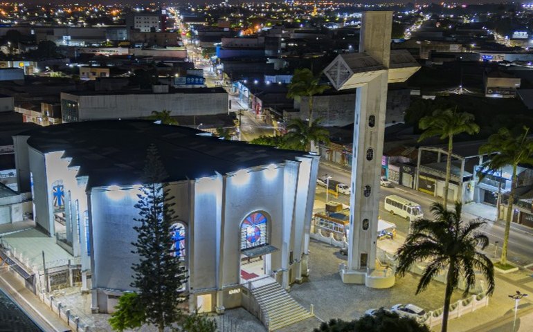Avanço no parque de iluminação ajuda a segurança pública em Arapiraca