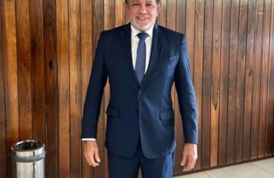 Neno da Laje celebra licitação para asfaltar estrada entre São José da Laje e Usina Serra Grande