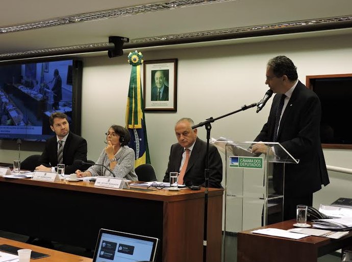 Seminário discute relação econômica e cultura entre Brasil e Itália