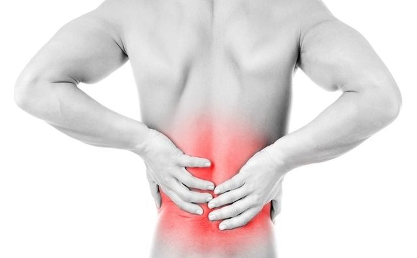 Dor na lombar: hábito feito 3 vezes na semana já reduz pela metade o problema, revela estudo na Lancet; saiba qual