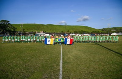 Com casa cheia e goleadas, Campeonato de Futebol é aberto em São José da Laje