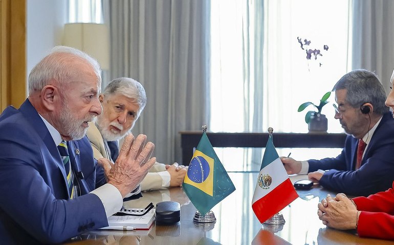Lula compara protestos no México às manifestações de 2013 no Brasil