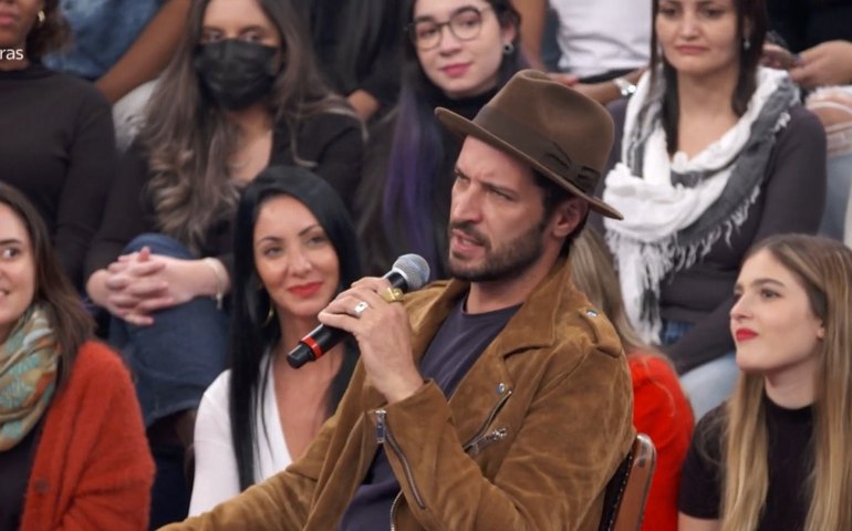 &#8216;Altas Horas&#8217;: Guito revela nome do grupo de mensagens do elenco de &#8216;Pantanal&#8217;