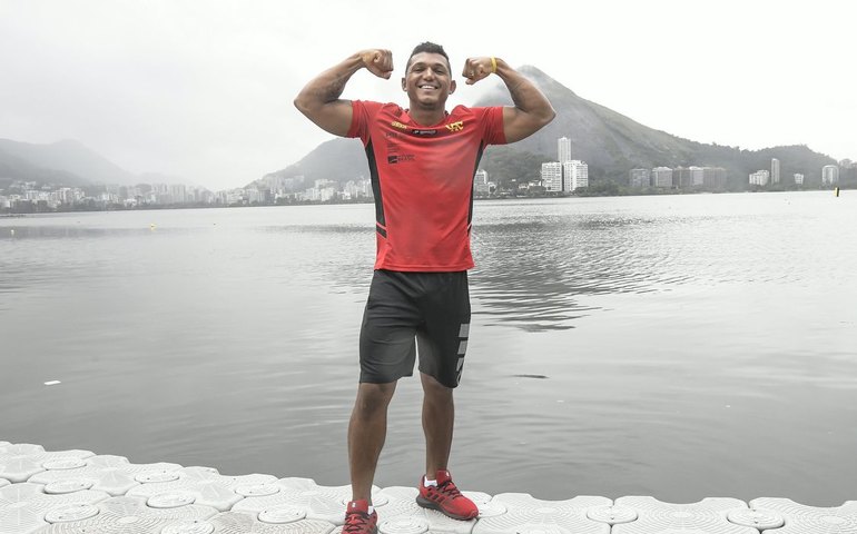 Isaquias Queiroz é campeão brasileiro de canoagem velocidade