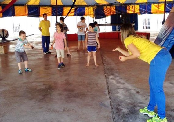 Arapiraca: Aulas de circo ajudam desenvolver crianças com autismo