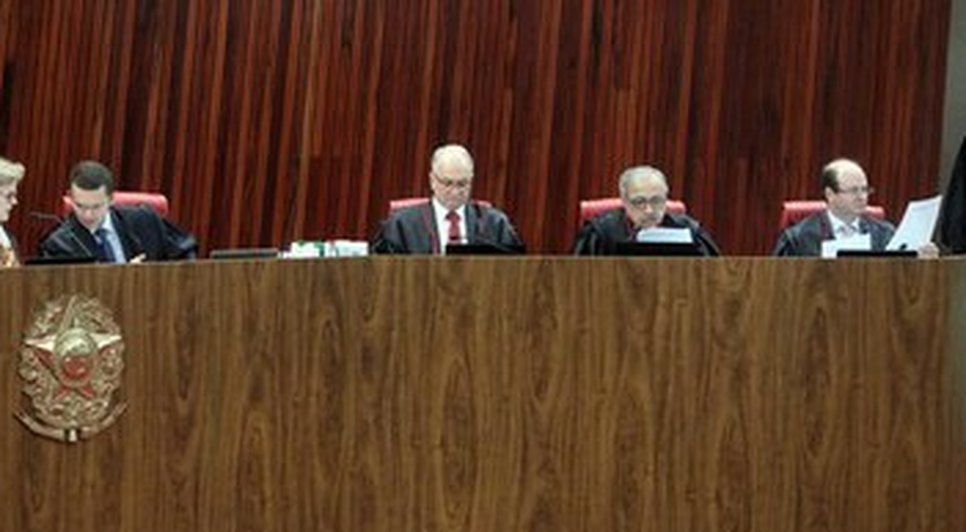 Julgamento TSE