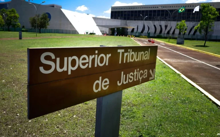 STJ vai definir critérios para justiça gratuita a empresas e decisão pode mudar cenário do contencioso empresarial