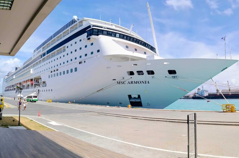 Programa Saúde no Porto atende turistas que desembarcaram de cruzeiro nesta terça em Maceió