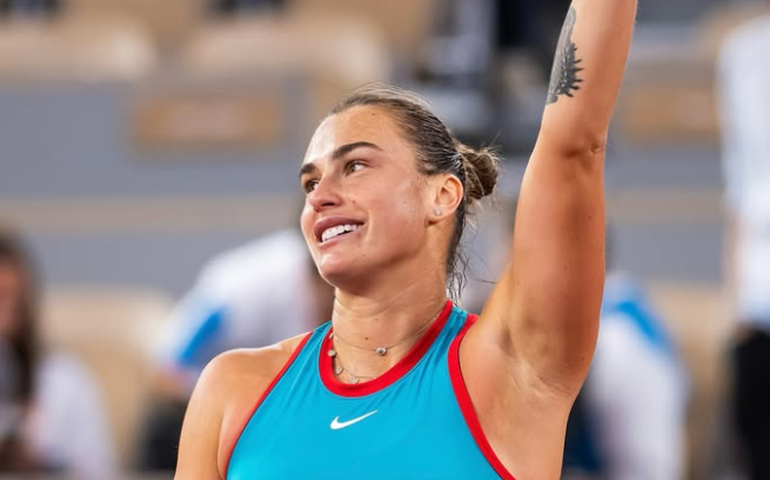 Sabalenka volta a jogar após título do US Open mantendo-se imbatível em Wuhan e mirando recorde