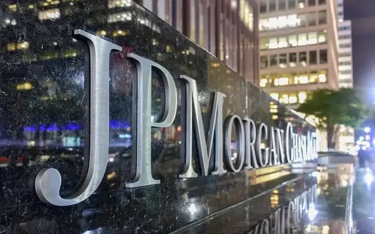 JPMorgan agrada em lucro e receita no 3º trimestre; no pré-mercado, ação sobe 2%