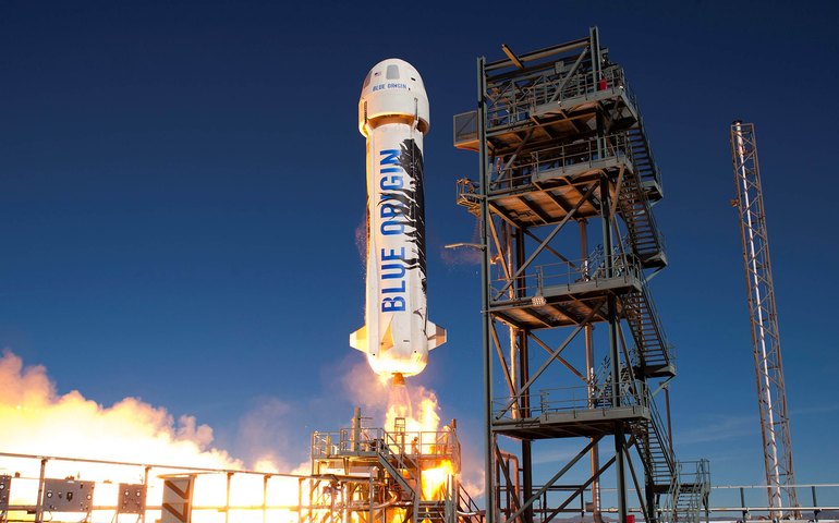 Blue Origin conclui oitava viagem de turismo espacial