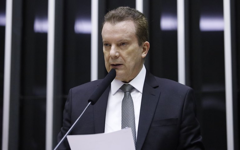 Projeto altera regra para liberação simplificada de recursos para herdeiros