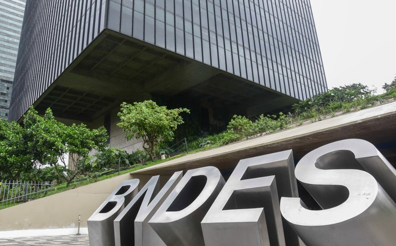 BNDES aprova R$ 10 bilhões para financiamento de obras do novo PAC em São Paulo