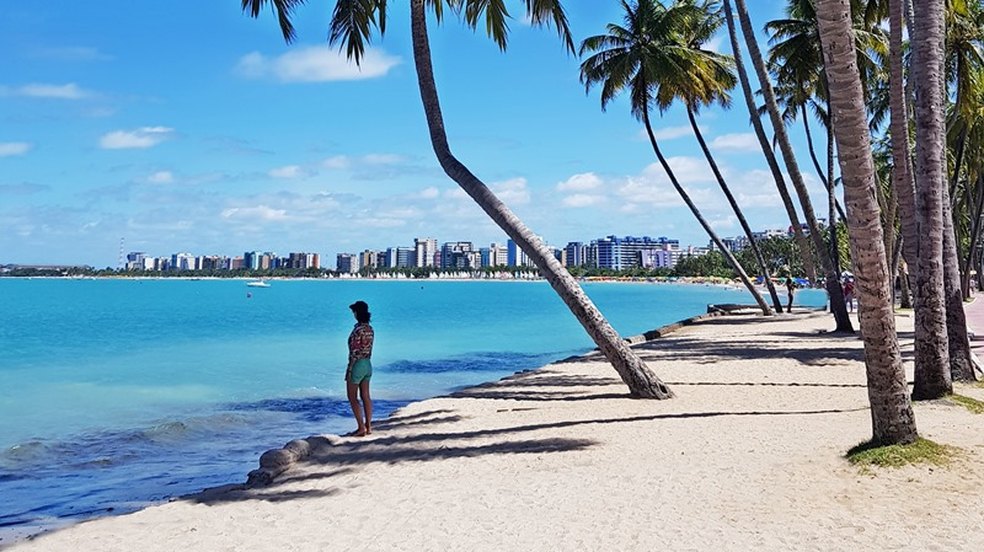 Inmet emite alerta amarelo de chuvas para Maceió e 20 cidades de Alagoas