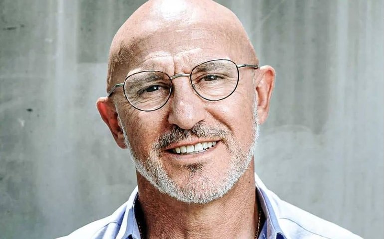 Técnico cita 'evolução fantástica' na Eurocopa e prevê Espanha conquistando 'algo grande'