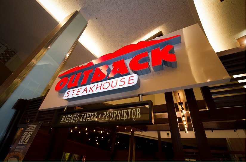 Outback Steakhouse lança horário especial de fim de ano