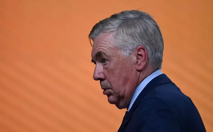 Ancelotti se diz 'emocionado' em treinar Brasil no Maracanã