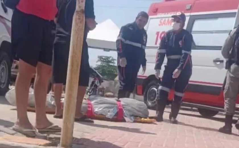 Homem morre após afogamento na praia da Barra de São Miguel