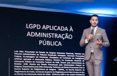 Comitê Estadual de Proteção de Dados é tema de palestras em simpósio